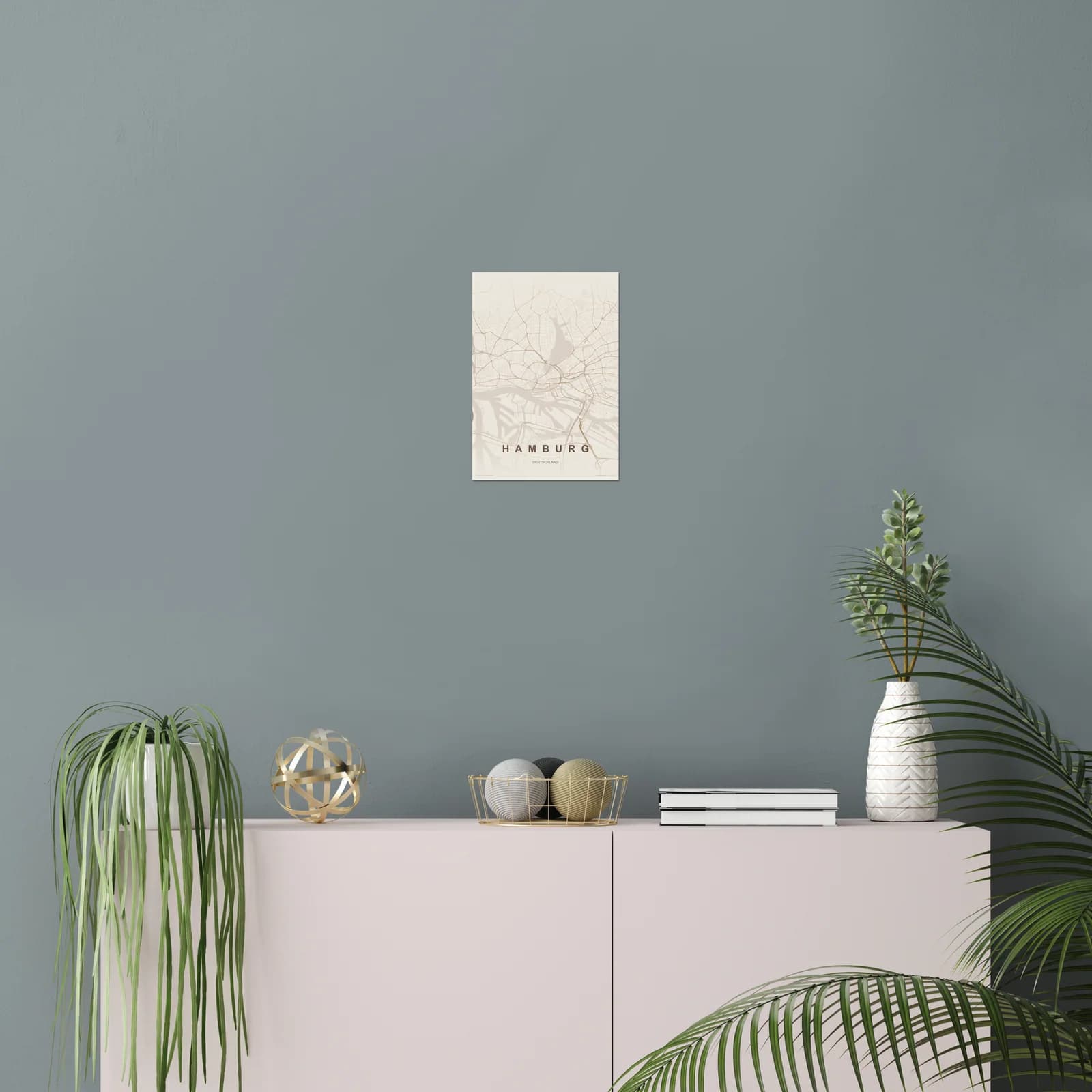 Raumansicht eines personalisierten Kartenposters im Format A4 (21 × 29,7 cm)